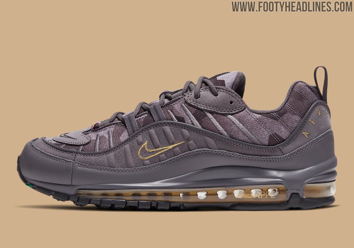 Nike air max signature deals